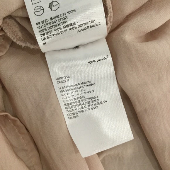 H&M Pink Flowy Short Sleeve Blouse Sz 12 - Picture 8 of 8